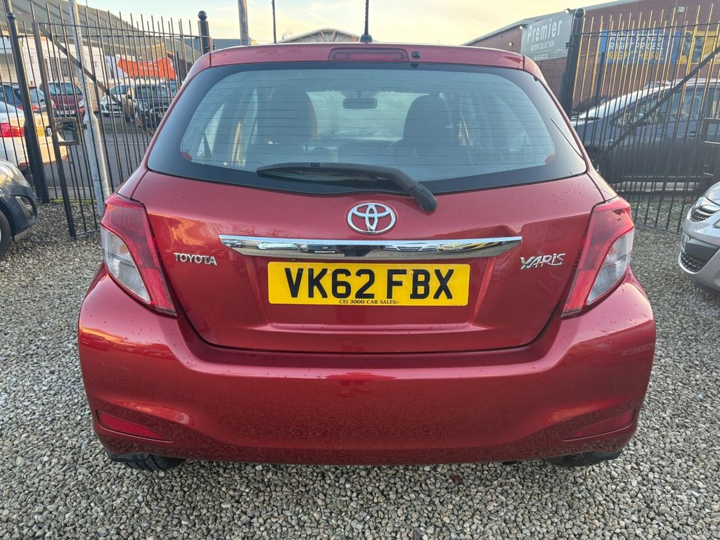 Used Toyota Yaris 2012 for sale - 76962734: Photo 5