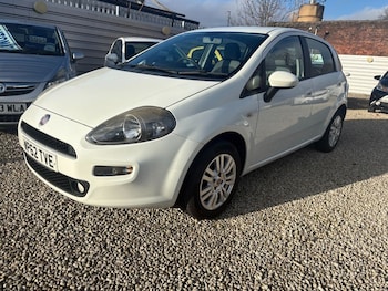 Used Fiat Punto 2013 for sale - 76820941: Photo