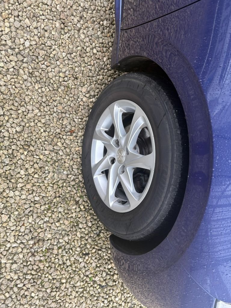 Used Peugeot 208 2014 for sale - 77020420: Photo 22