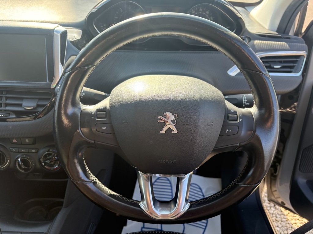 Used Peugeot 208 2015 for sale - 77920254: Photo 13