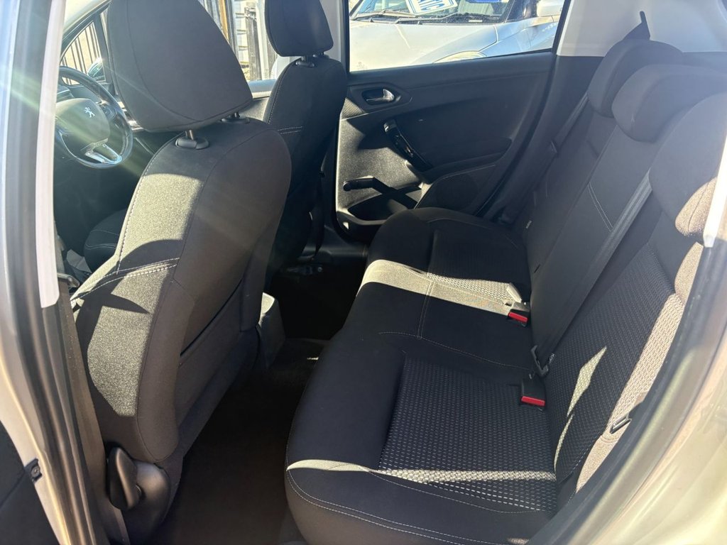 Used Peugeot 208 2015 for sale - 77920254: Photo 18