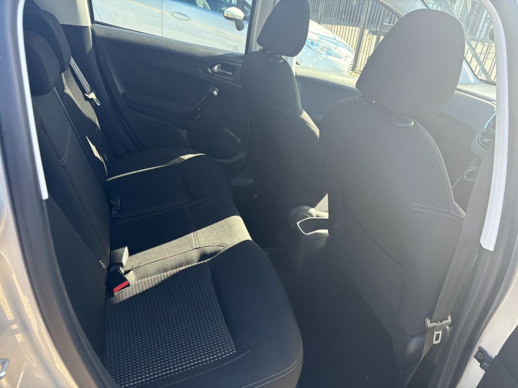 Used Peugeot 208 2015 for sale - 77920254: Photo 19