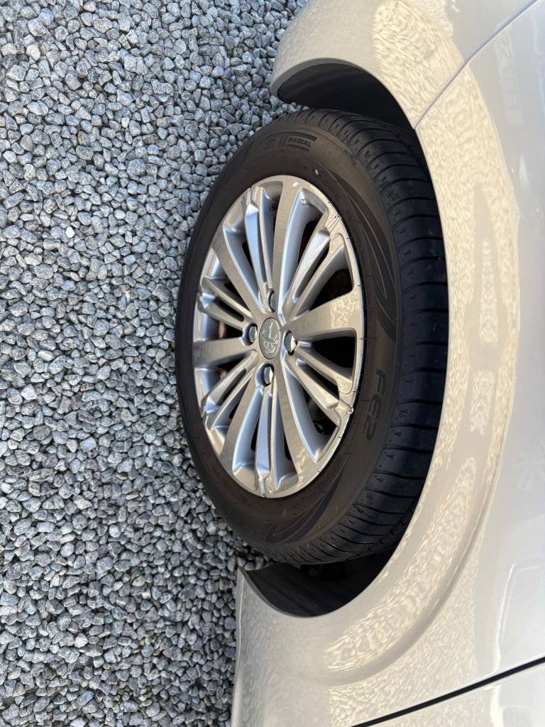 Used Peugeot 208 2015 for sale - 77920254: Photo 23