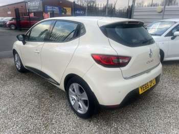 Used Renault Clio 2015 for sale - 74471315: Photo