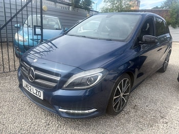 Used Mercedes-Benz B Class 2013 for sale - 79539136: Photo