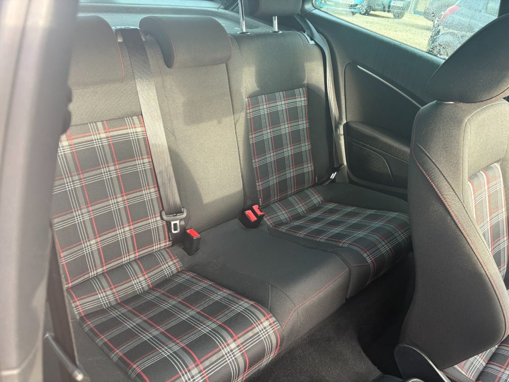 Used Volkswagen Polo 2016 for sale - 76910289: Photo 21