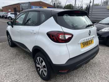 Used Renault Captur 2019 for sale - 74471324: Photo