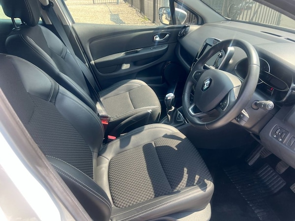 Used Renault Clio 2019 for sale - 74985695: Photo 10