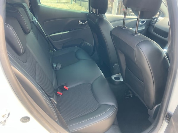 Used Renault Clio 2019 for sale - 74985695: Photo 17