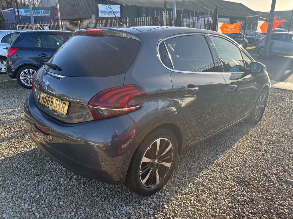 Used Peugeot 208 2019 for sale - 77014491: Photo 5