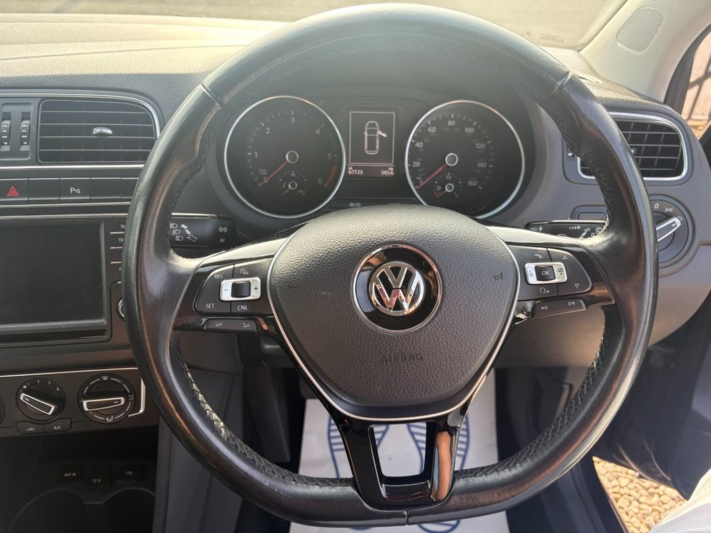Used Volkswagen Polo 2015 for sale - 77981589: Photo 12