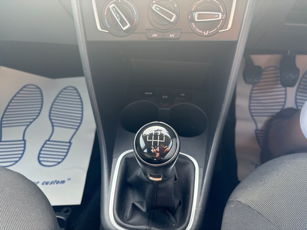 Used Volkswagen Polo 2015 for sale - 77981589: Photo 14