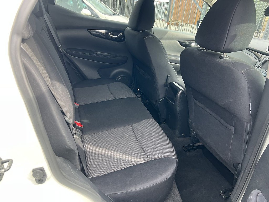 Used Nissan Qashqai 2015 for sale - 76223270: Photo 17