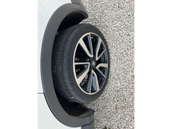 Used Nissan Qashqai 2015 for sale - 76223270: Photo 20