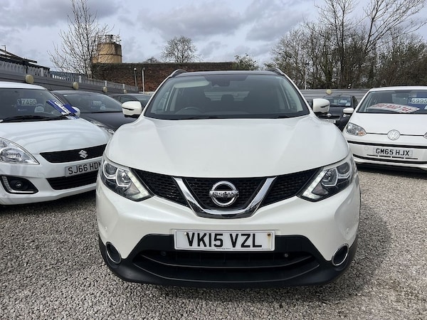 Used Nissan Qashqai 2015 for sale - 76223270: Photo 2