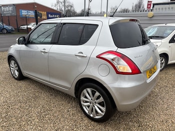 Used Suzuki Swift 2016 for sale - 77452300: Photo