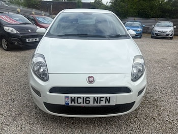 Used Fiat Punto 2016 for sale - 78682526: Photo