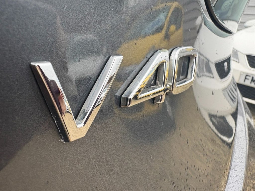 Used Volvo V40 2013 for sale - 76582701: Photo 7