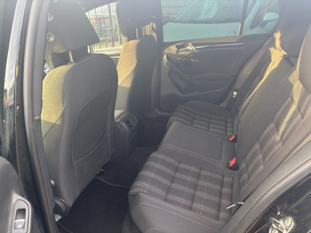 Used Volkswagen Golf 2011 for sale - 76848199: Photo 15