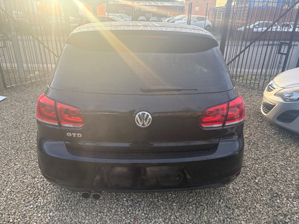 Used Volkswagen Golf 2011 for sale - 76848199: Photo 5