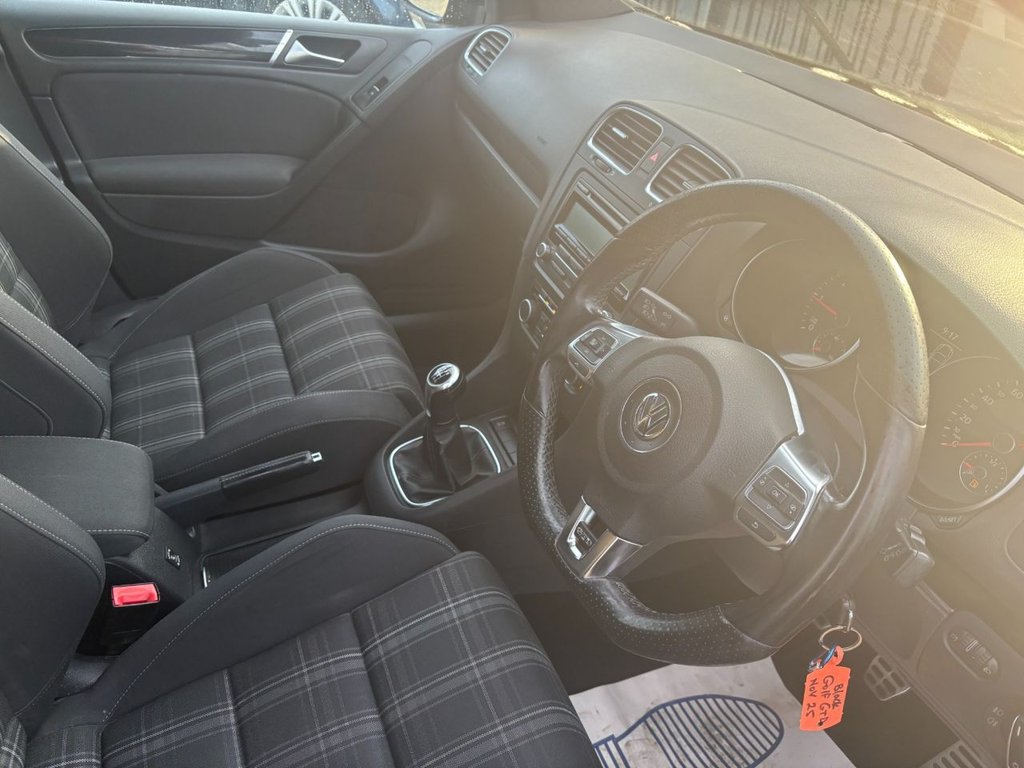 Used Volkswagen Golf 2011 for sale - 76848199: Photo 9