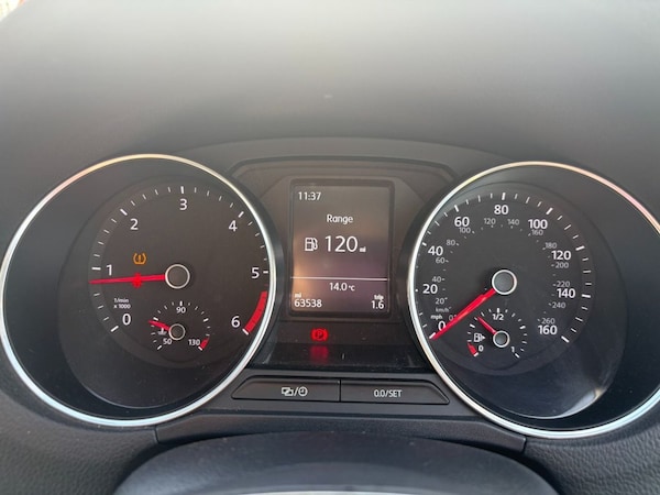 Used Volkswagen Polo 2016 for sale - 76256788: Photo 15
