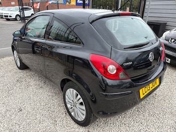 Used Vauxhall Corsa 2013 for sale - 75716194: Photo