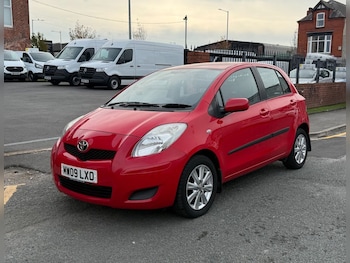 Used Toyota Yaris 2009 for sale - 77027085: Photo