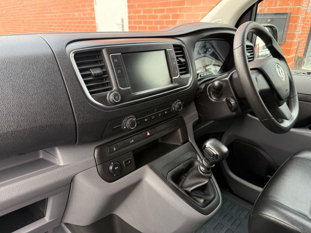 Used Vauxhall Vivaro 2021 for sale - 77360189: Photo 17