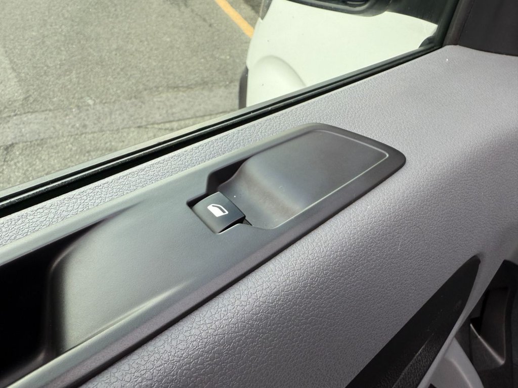 Used Vauxhall Vivaro 2021 for sale - 77360189: Photo 18