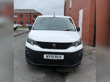 Used Peugeot Partner 2019 for sale - 77755244: Photo