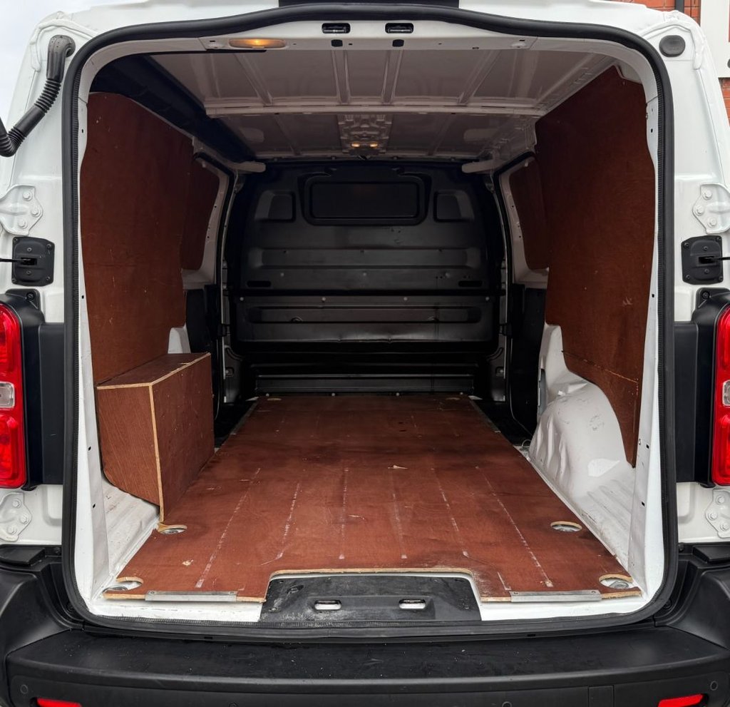 Used Vauxhall Vivaro 2020 for sale - 77026772: Photo 19