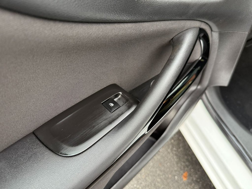 Used Vauxhall Zafira 2014 for sale - 77027117: Photo 20