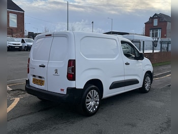 Used Peugeot Partner 2020 for sale - 77360190: Photo