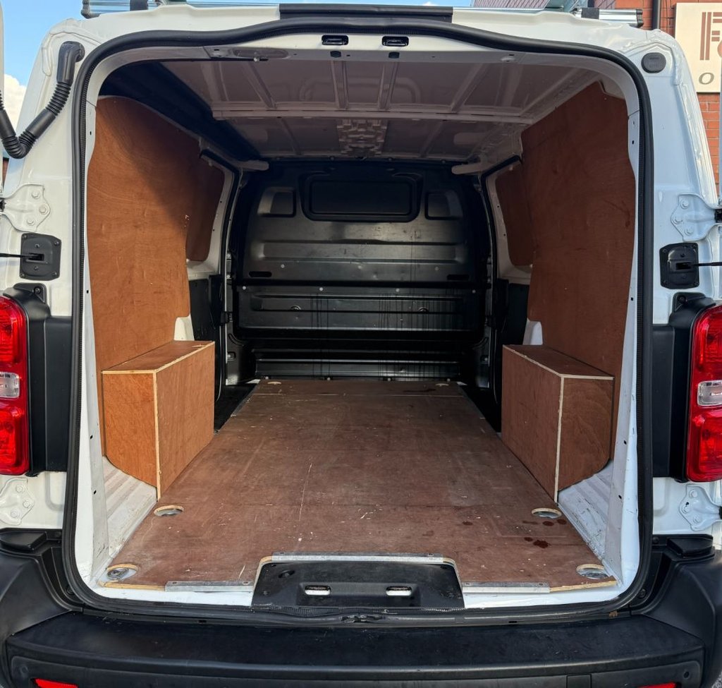 Used Vauxhall Vivaro 2020 for sale - 77026770: Photo 19