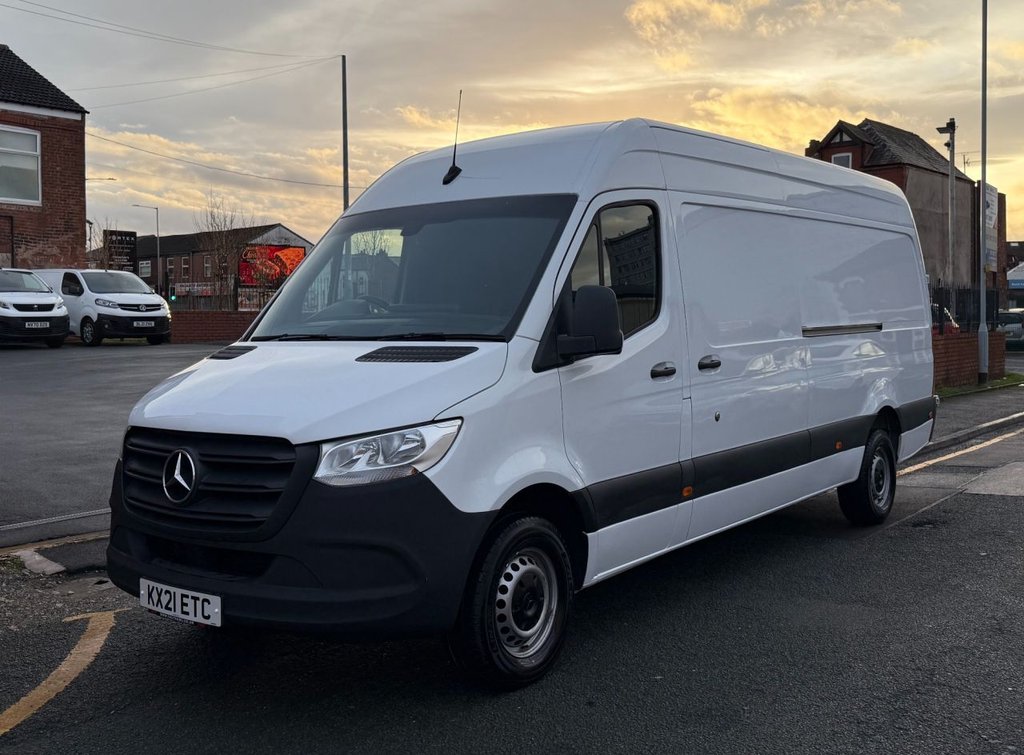 Used Mercedes-Benz Sprinter 2021 for sale - 77122256: Photo 2
