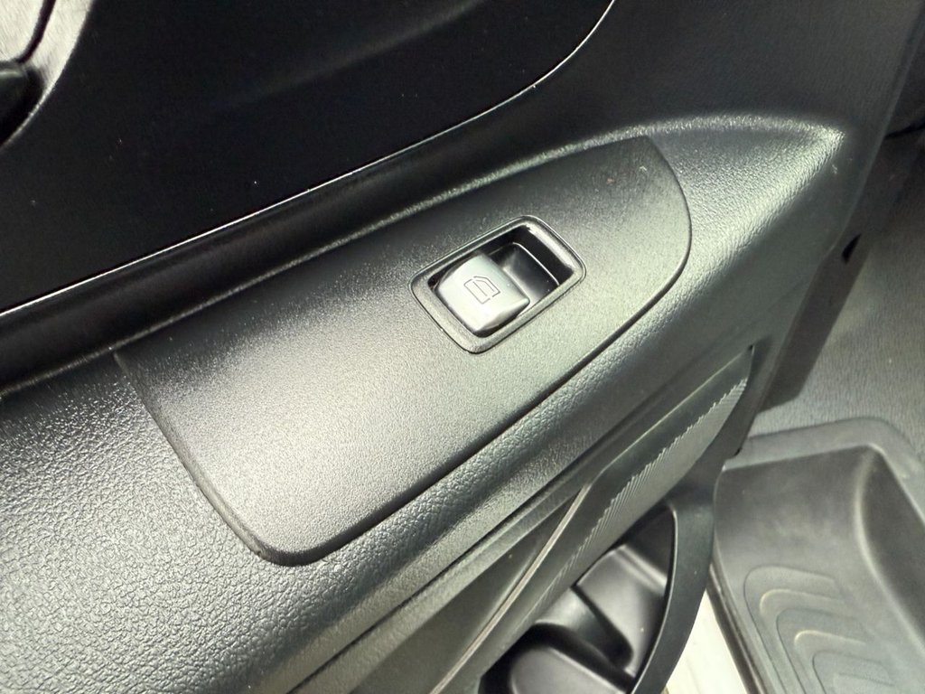 Used Mercedes-Benz Vito 2021 for sale - 77755245: Photo 18