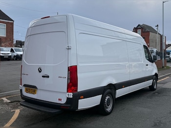 Used Mercedes-Benz Sprinter 2019 for sale - 77360131: Photo