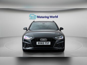 Used Audi A4 Avant 2019 for sale - 78858822: Photo