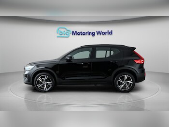 Used Volvo XC40 2023 for sale - 79045779: Photo
