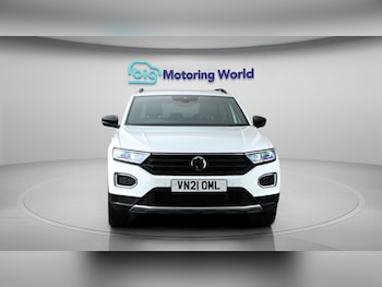 Used Volkswagen T-Roc 2021 for sale - 79127494: Photo