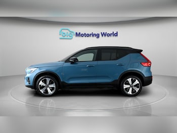 Used Volvo XC40 2023 for sale - 79055910: Photo