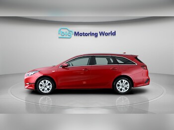 Used Kia Ceed 2024 for sale - 78862240: Photo