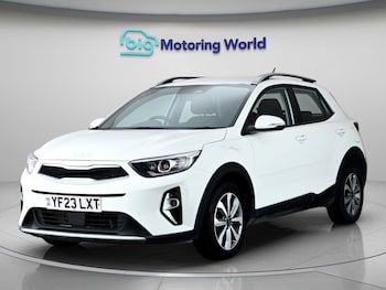 Used Kia Stonic 2023 for sale - 79494778: Photo