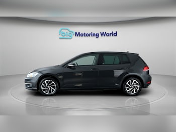 Used Volkswagen Golf 2020 for sale - 78927526: Photo
