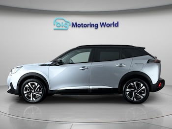 Used Peugeot E-2008 2023 for sale - 79548363: Photo