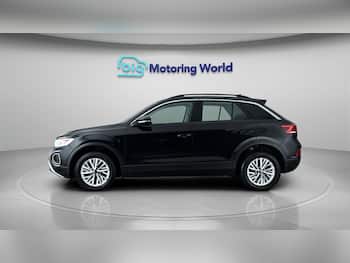 Used Volkswagen T-Roc 2022 for sale - 79693080: Photo