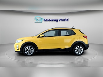 Used Kia Stonic 2022 for sale - 79218802: Photo