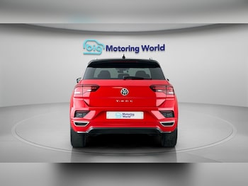 Used Volkswagen T-Roc 2019 for sale - 78608110: Photo
