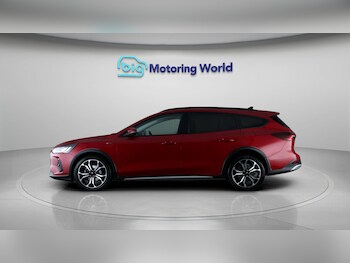 Used Ford Focus 2023 for sale - 78602630: Photo